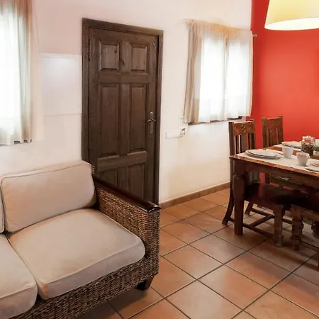 La Estibialla Country house *